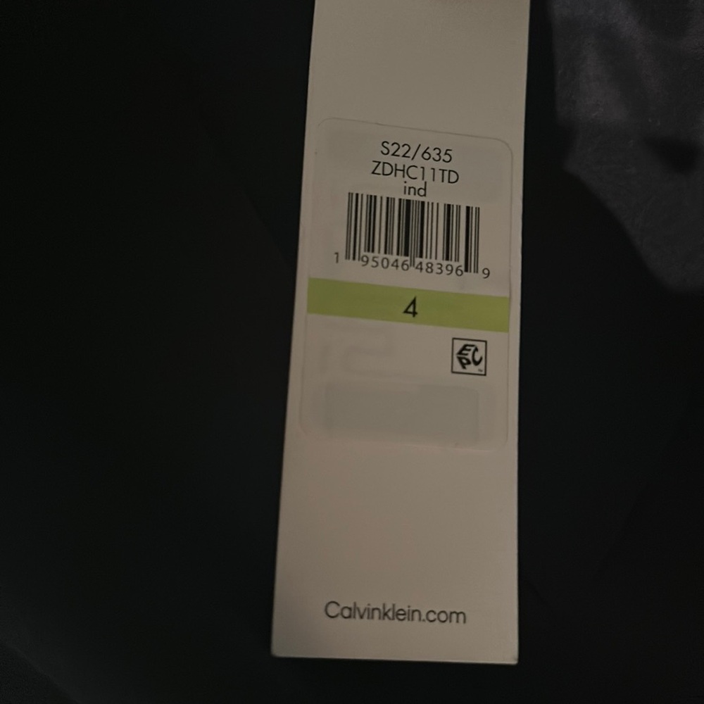 NWT Calvin Klein Pleated-Sleeve Sheath Dress - Picture 9 of 9